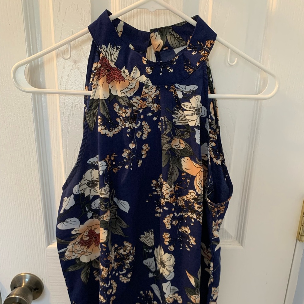 Shein size medium blue tank top.